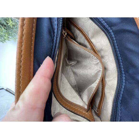 Michael Kors Authenticated Kempton Navy Nylon Leather Crossbody Shoulder Bag - Picture 10 of 16